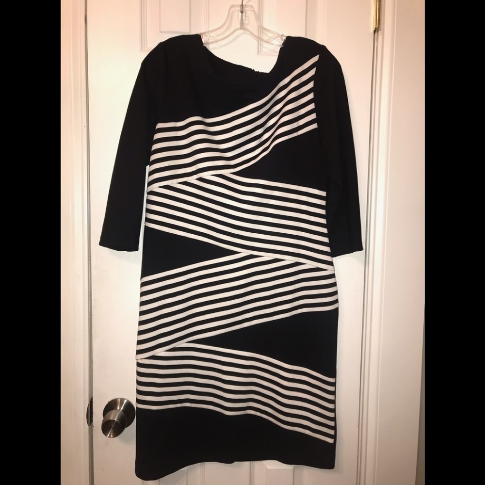 Sandra Darren size 12 dress with stripe detail.